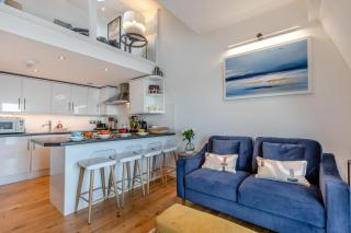 9 Oceanside - Ilfracombe - 7