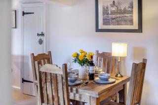 Cherry Tree Cottage - Langthwaite - 8
