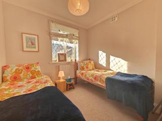 Beach Court - 2