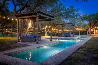 Ultimate Hill Country Retreat, POOL, Creek, Sleeps 10 - 2