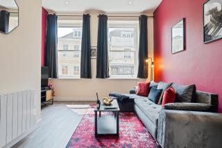 Modern 1 Bedroom Apartment in Canterbury City Centre - 1