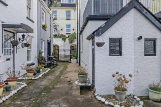 Pearl Cottage - 4