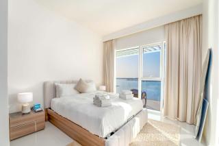 Beachfront 2B with Stunning Sea and Sunset Views Grand Bleu - 6