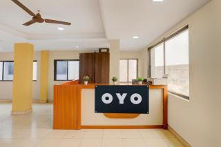 SPOT ON Hotel Rajwadi - 1