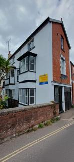 Brookside Lodge, central Dawlish - 0