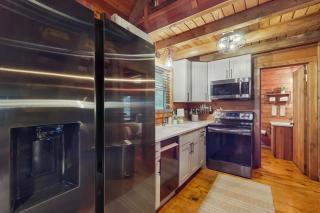 Piney Mountain Perch - 9