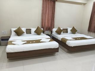 hotel sky inn - 2