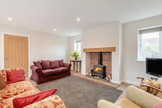 Digby Retreat - - 6