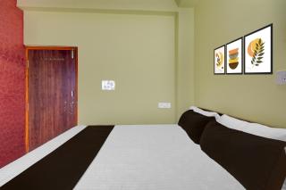 Hotel O Star Light Guest House - 6