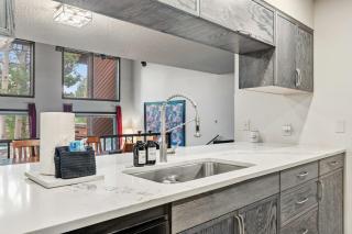 Meadow Creek Retreat Near Trails and Downtown - 2