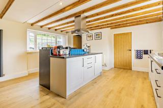 Hen Stabl- Cemaes - 2