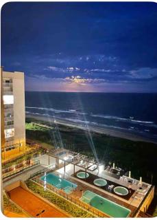 Frente Mar Com Churrasqueira, Piscina, Jacuzzi, Garagem e Parque - 5