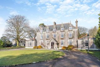 The Welsh Chateau - 7