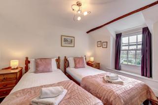 Rose Cottage - 1