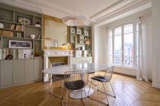 Grand appartement Haussmannien à 12 min de Paris - chic spacious classic Parisian apartment - 9