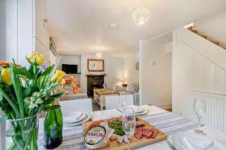 2 Rock Cottages - 1
