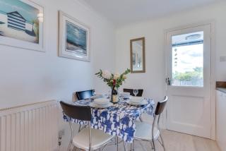 Mayflower Cottage - 5