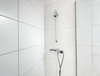 Amplio departamento de una habitación, a pasos del metro Gruta de lourdes - 1