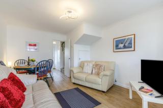Mariners Rest - 8