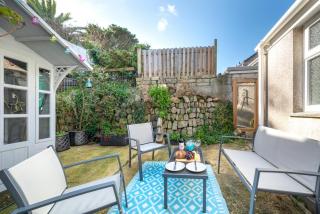Farr Cottage - 2