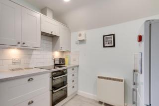 Spring Cottage - 6