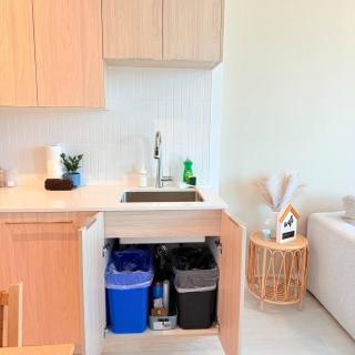 Quiet & Cozy Oasis in the Heart of Oakville Uptown - Oakville - 4