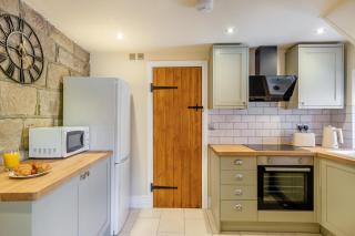 Wash House Cottage - 3