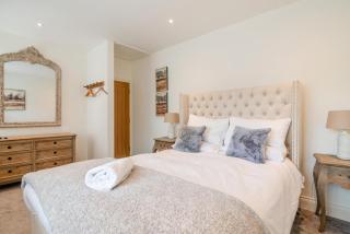 The Coachmen - West Bradford - 1