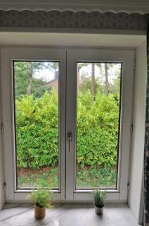 Suite familiale avec 2 Chambres dans une villa - quartier vert et boisé - 5 kms de Namur - 5