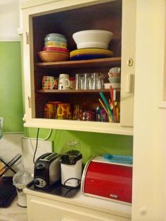 Creative & Colourful! 55sqm Apartment in Kypseli! - 6