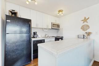 Horizon Hideout C202 and 302 - 2