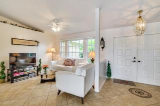 3 Mi to Sun Splash Waterpark Canal-View Oasis! - 6