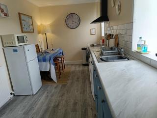 Snowberry Cottage - Borve - 1