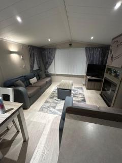 Lyons Robin Hood - 3 Bedroom Static Caravan - 7
