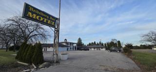 Heidelberg Motel by Capital O Bridgeport Frankenmuth MI Dixie HWY - 7