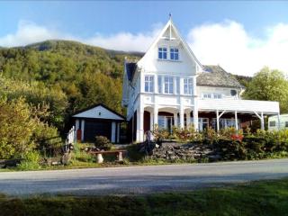 Gemütliche Ferienwohnung am Fjord - 0