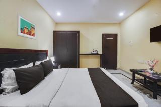Hotel O Anuguna Tulasi Grand Near JNTU University Hyderabad - Hyderabad - 4
