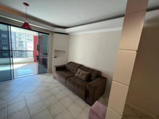 Apartamento a poucos metros da praia em Itapema - SC - 9