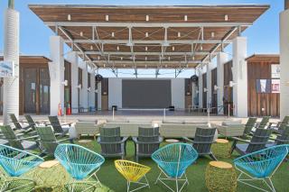 Prominence Moby Dick - 5