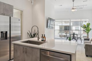 Chic Modern Loft Prime Location No 302 - 6