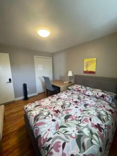 Private Bedroom-Washroom-Small Living Room - Halifax - 7