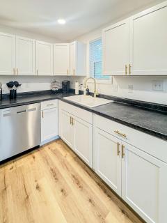 1 BR Fire Pit BBQ Retreat - Evansville - 9