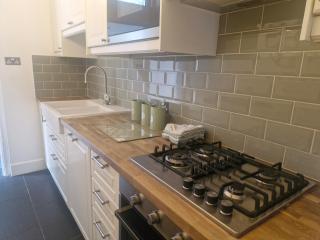 Lovely 3 Bed Wimbledon & Garden - 9