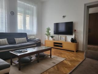 Ljuba - 0