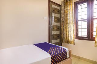 Hotel O Aluva Railway Station Formerly Menachery Tourist Home - 9