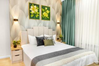 Апарт-отель Urban Luxe Mirabad 8 - - 3