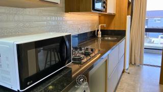 Apto em Torres-RS - 170mts da praia - Ao lado das Quatro Praças - Ar condicionado na sala e quartos - Smart Tv - Wifi - Varanda com churrasqueira - Garagem para 02 carros - Aceita Pet - 7