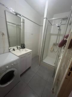 type 2 avec terrasse et parking - 2