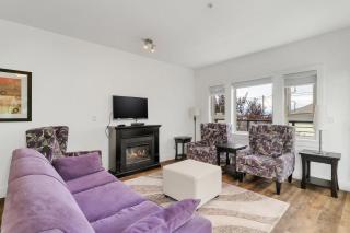 2BR Condo Urban Retreat - Harrison Hot Springs - 0