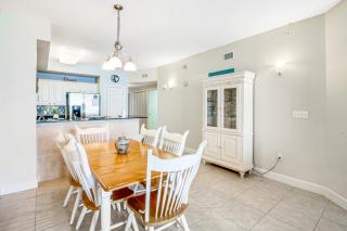 Sunrise Beach 1102 - Beachfront Condo - 1